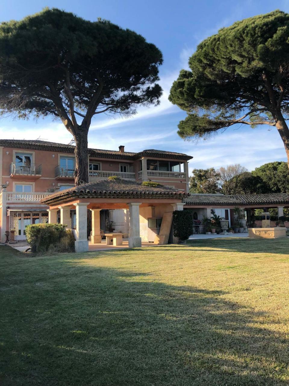 Hotel Martinengo Sainte-Maxime Exterior foto