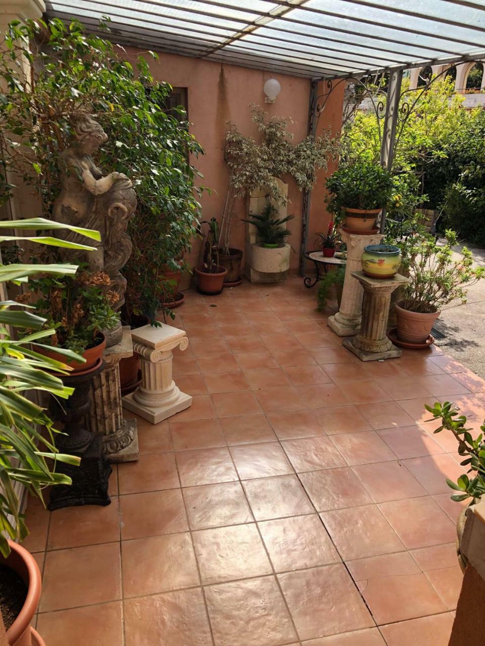Hotel Martinengo Sainte-Maxime Exterior foto